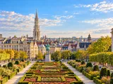 Illustration of Mont des Arts garden axis toward Brussels Town Hall