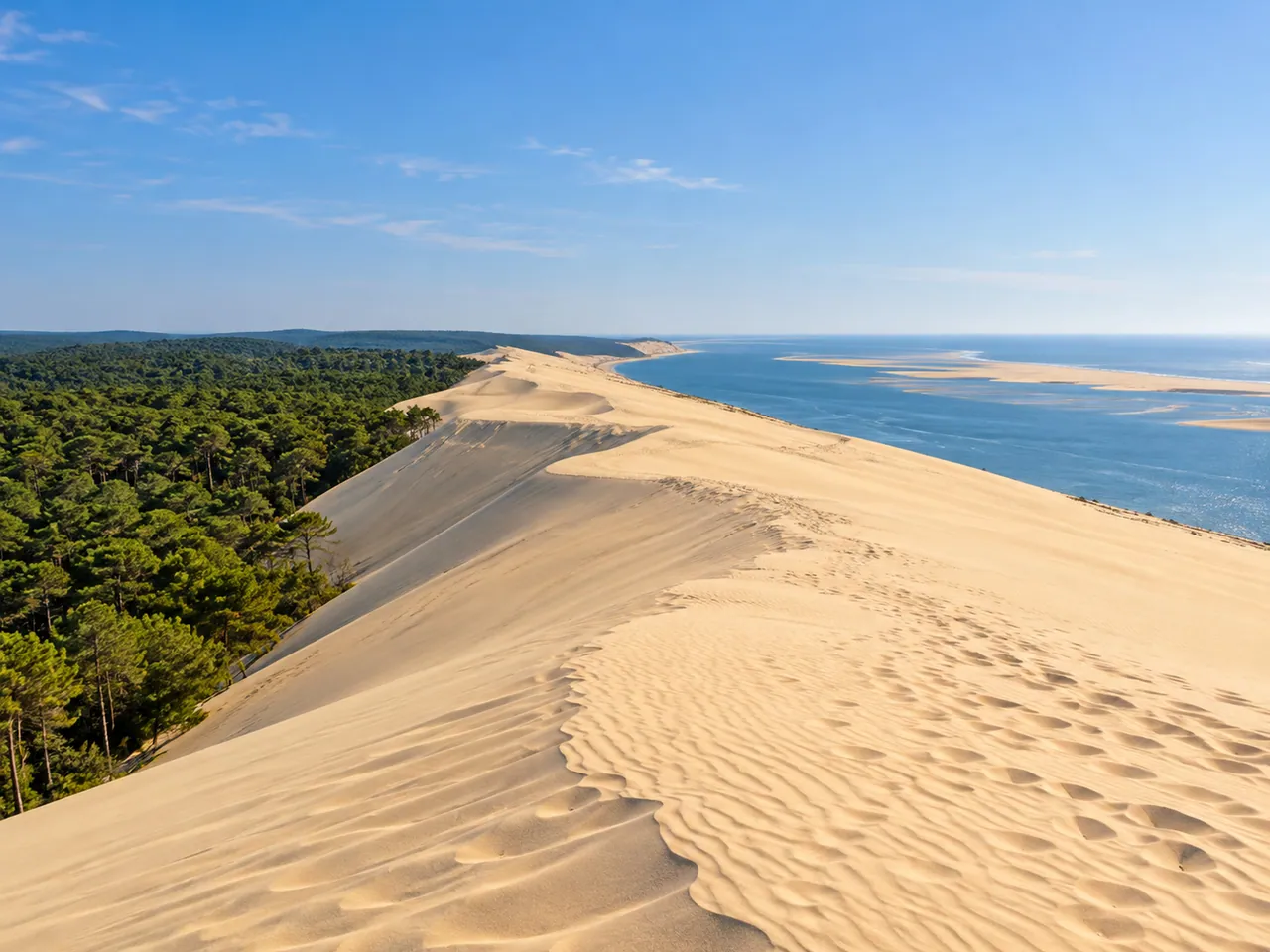 Illustration of Dune du Pilat near Arcachon