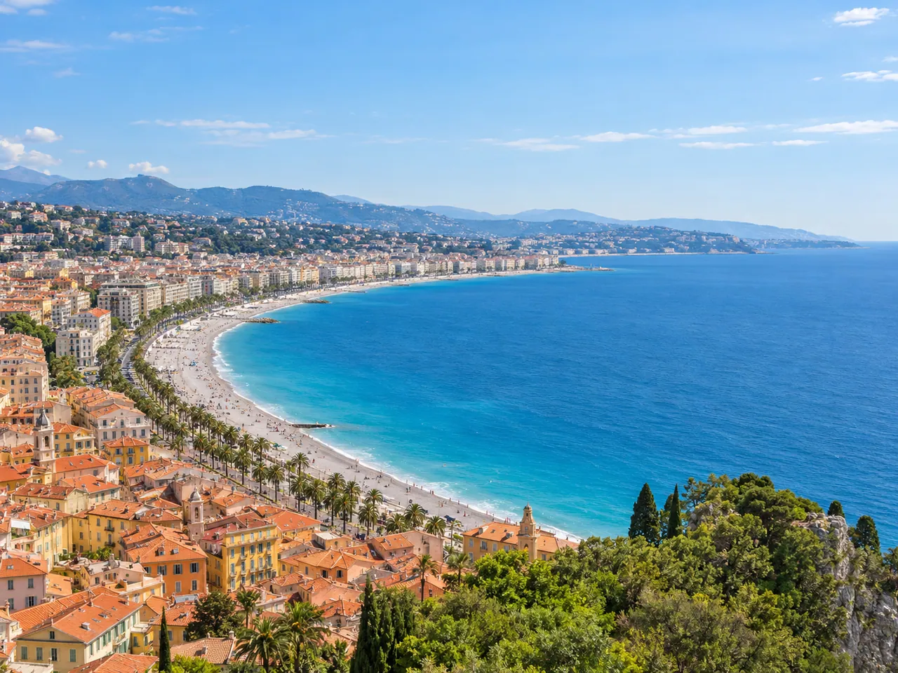 Illustration of Baie des Anges and Nice waterfront