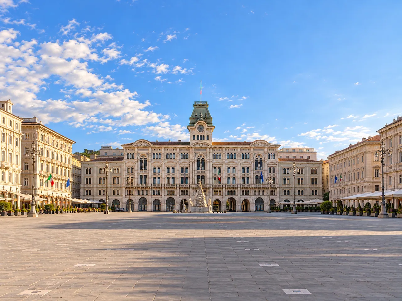 Illustration of Trieste City Hall across Piazza Unità