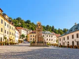 Illustration of The Baroque Holy Trinity column on sloping Trinity Square in Banská Štiavnica